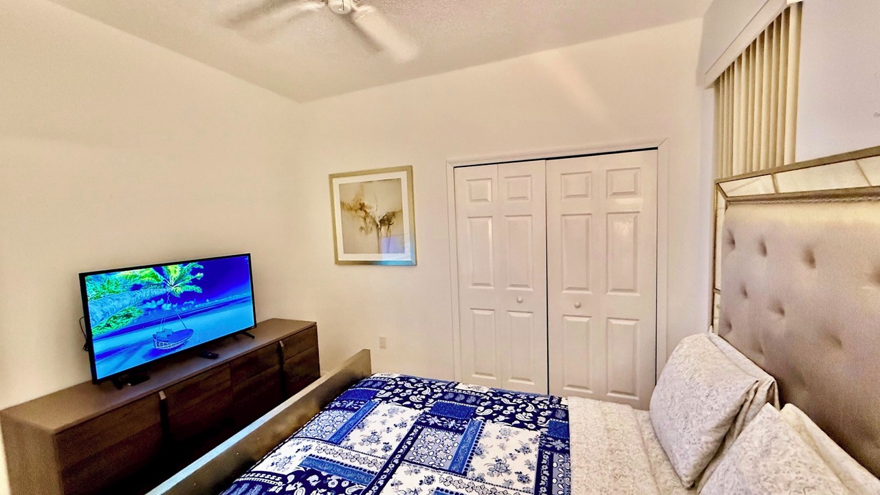 Photo of Bedroom in Sandy Ridge