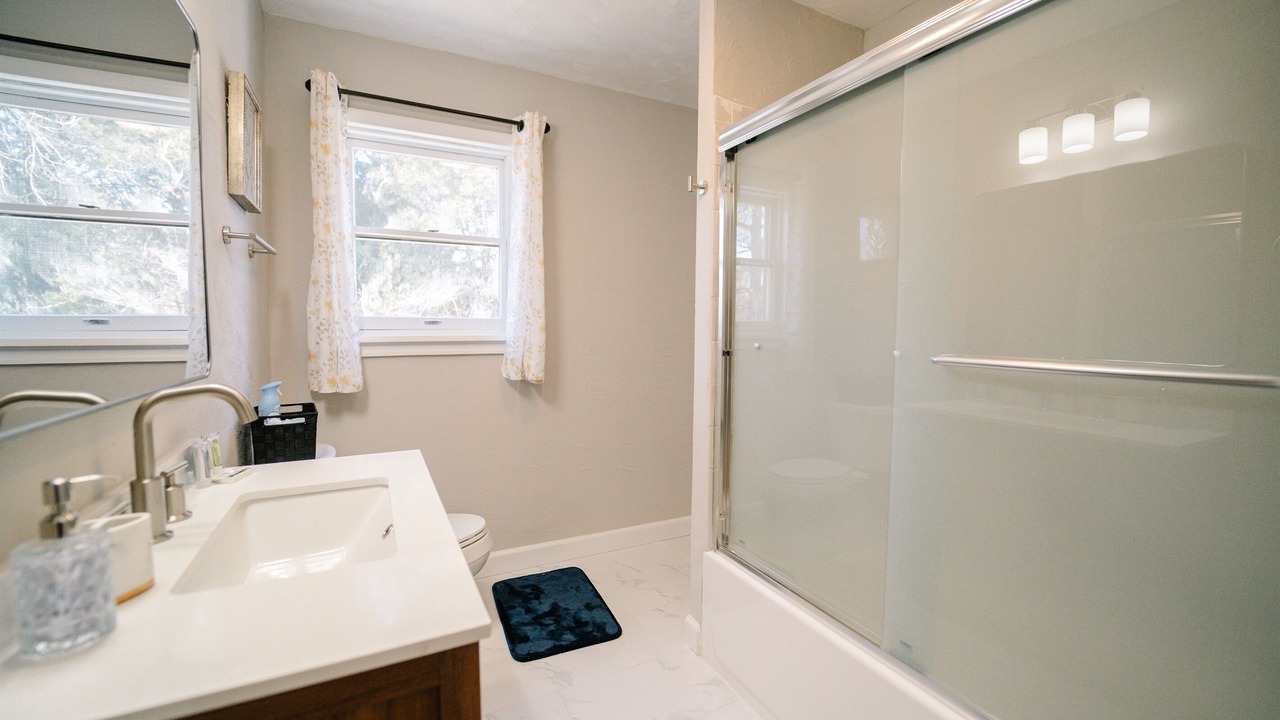 Photo of Bathroom in Hunter Mill