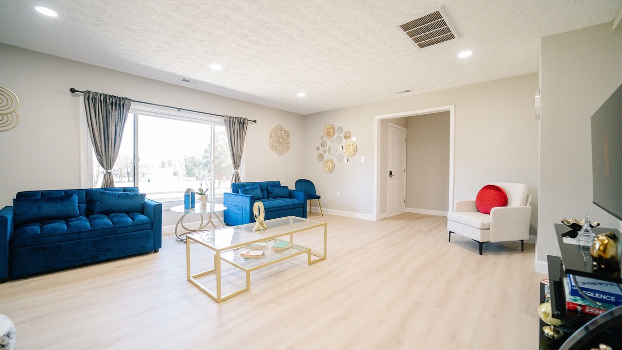 Photo of Livingroom in Hunter Mill