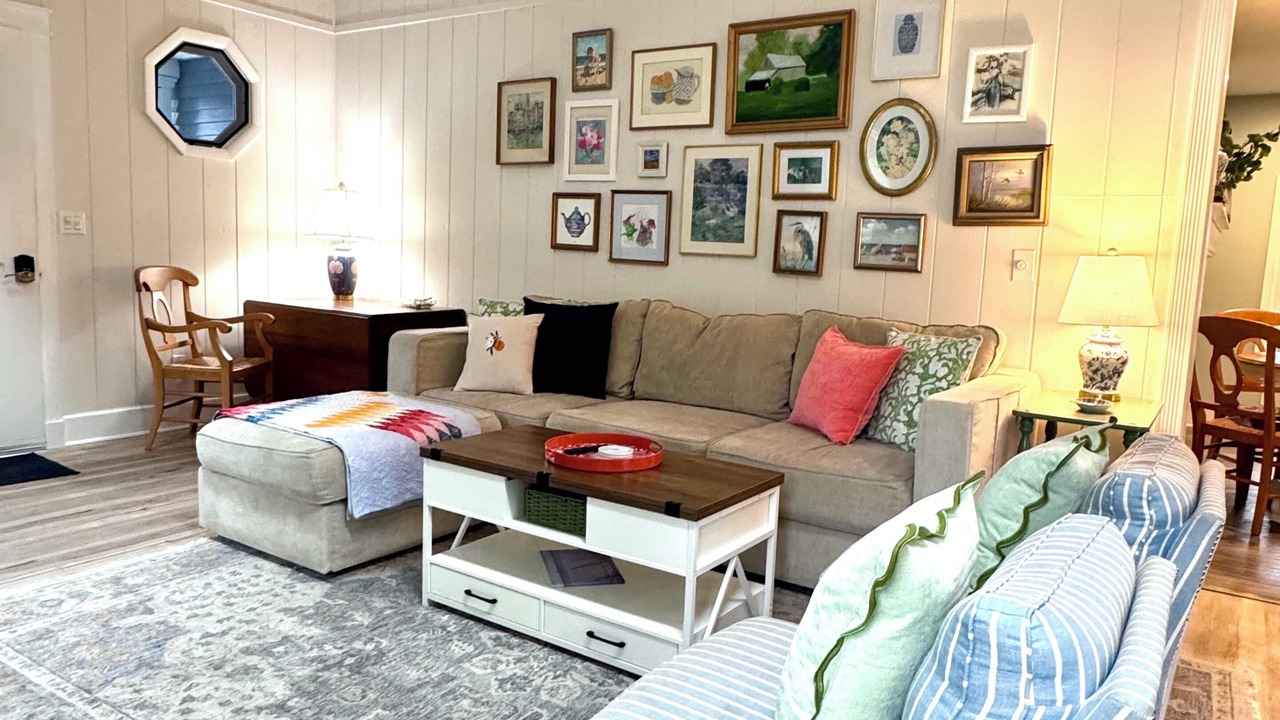 Photo of Livingroom in Frankford