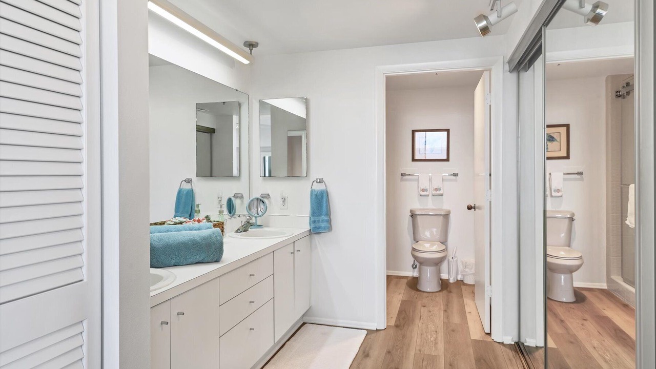 Photo of Bathroom in Bay Isles