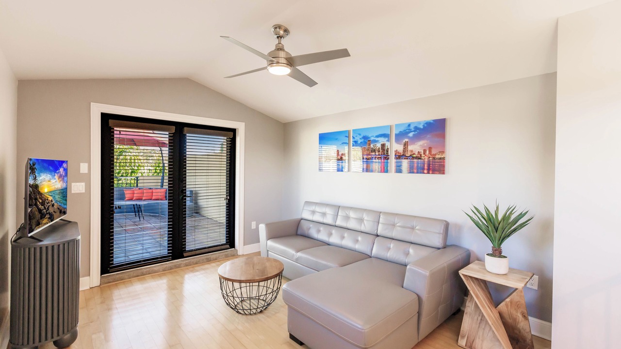 Photo of Livingroom in Tarpon River