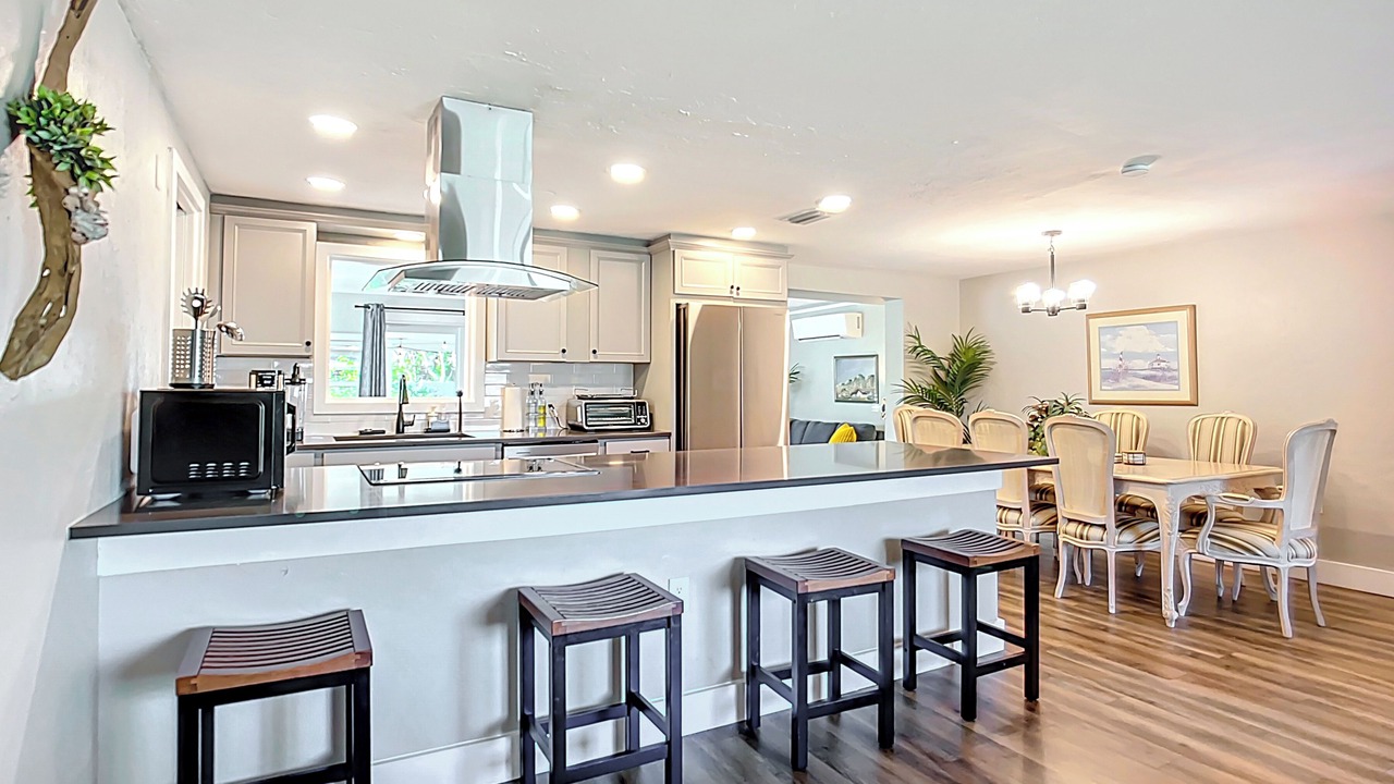 Photo of Kitchen in Gulf Gate Estates