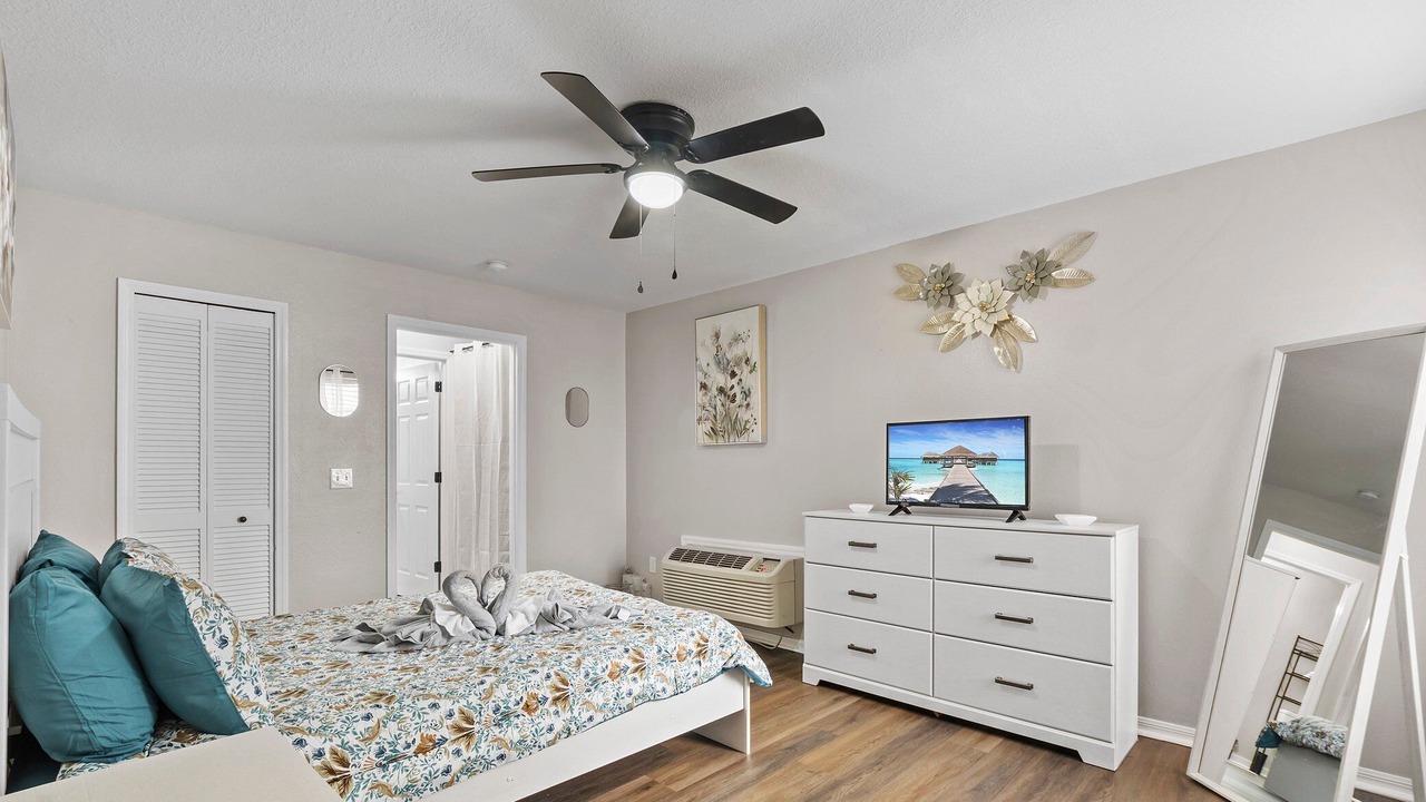 Photo of Bedroom in Regal Palms