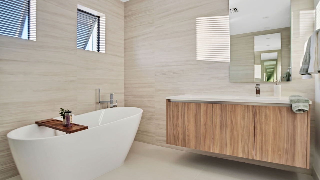 Photo of Bathroom in Riverside Park
