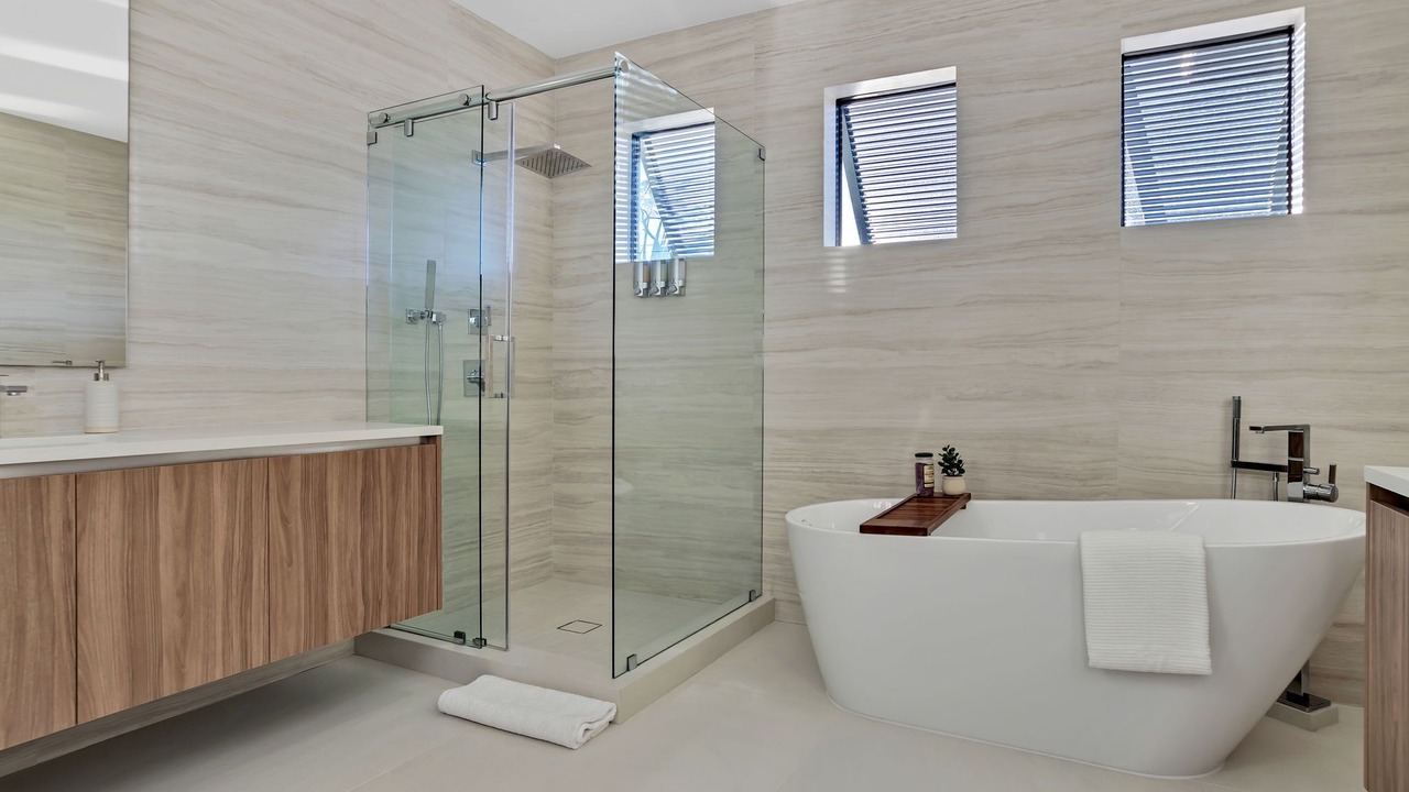 Photo of Bathroom in Riverside Park