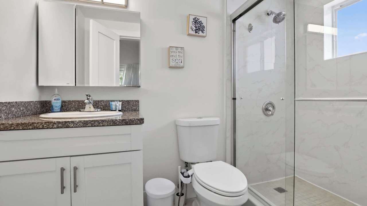 Photo of Bathroom in Riverside Park