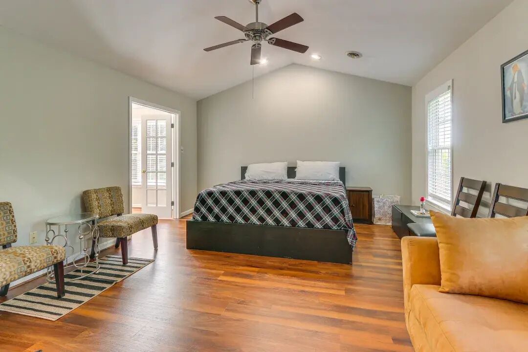 Photo of Bedroom in Point of Rocks