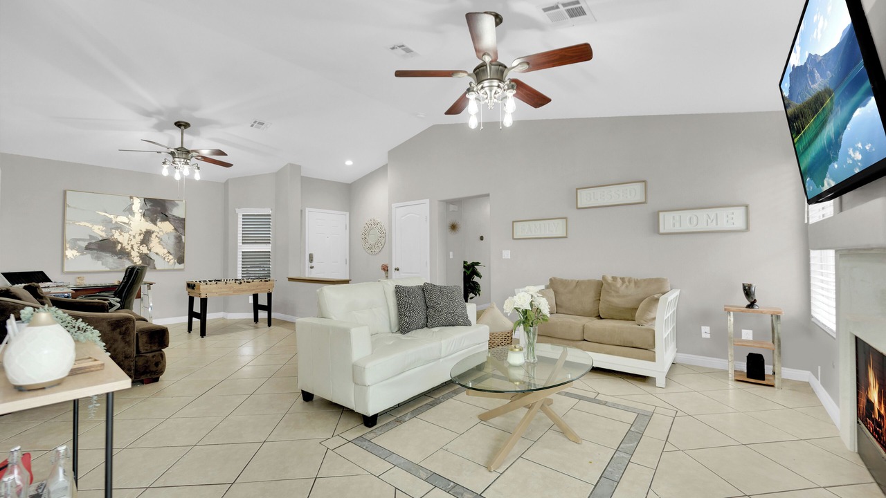 Photo of Livingroom in Mission Hills