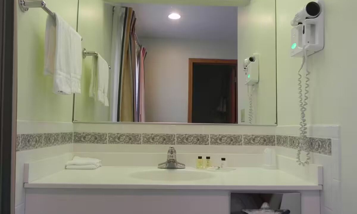 Photo of Bathroom in Lake George