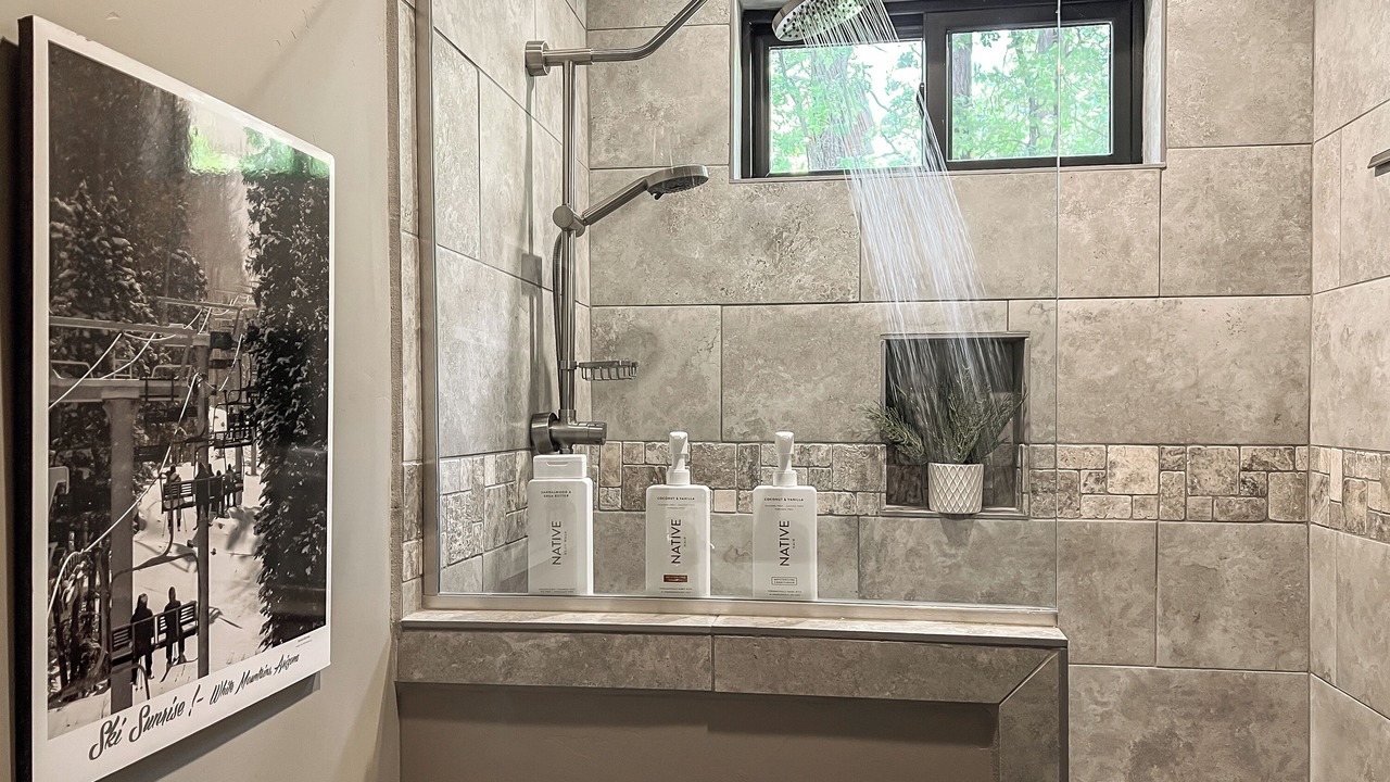 Photo of Bathroom in Pinetop