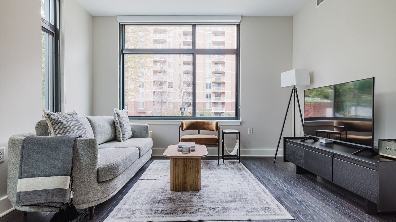 Photo of Livingroom in Bethesda