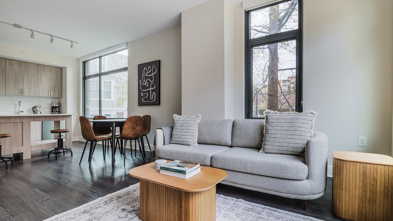 Photo of Livingroom in Bethesda