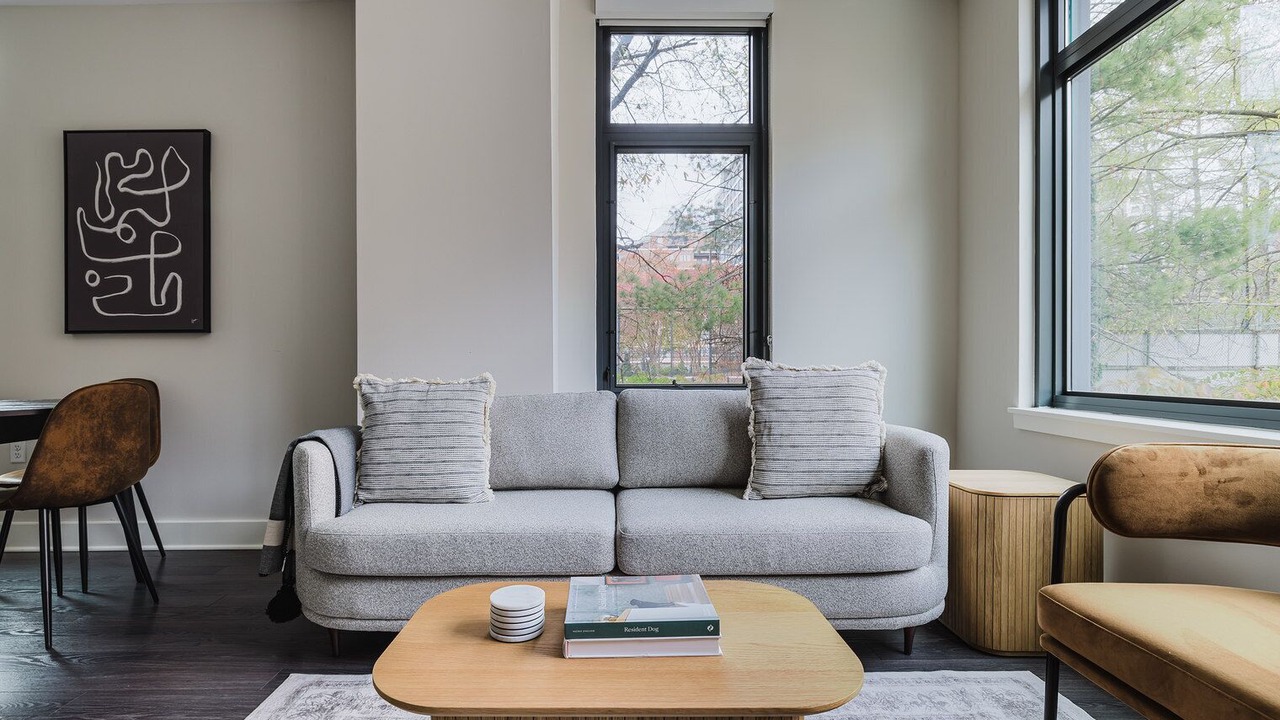 Photo of Livingroom in Bethesda
