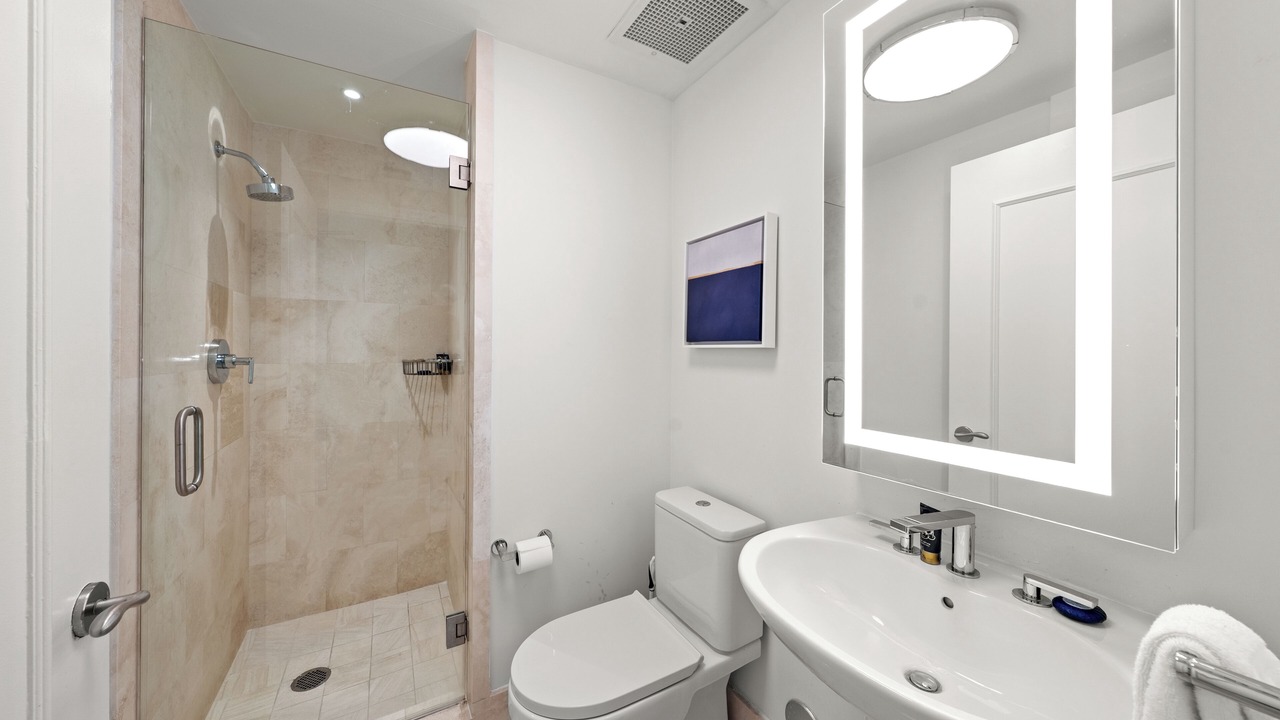 Photo of Bathroom in Mid Beach
