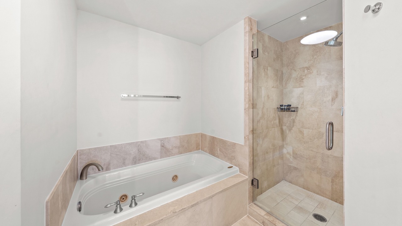 Photo of Bathroom in Mid Beach