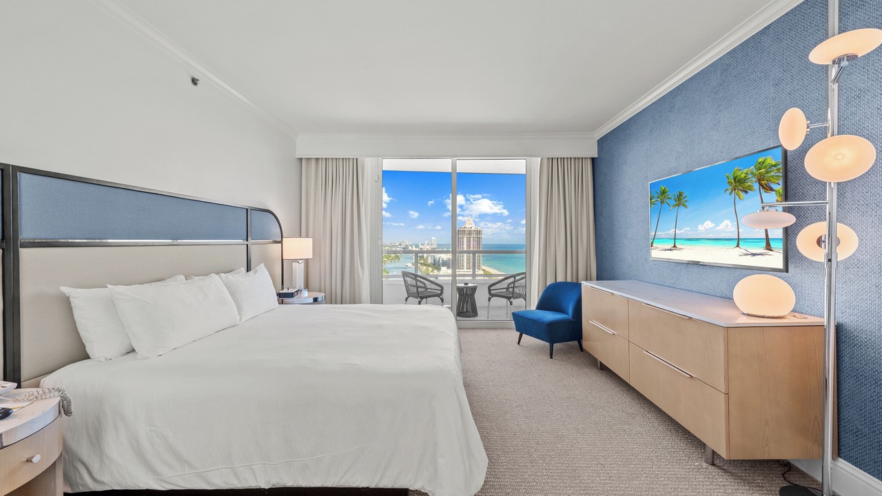 Photo of Bedroom in Mid Beach