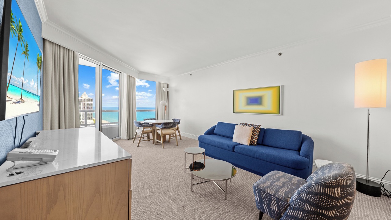 Photo of Livingroom in Mid Beach