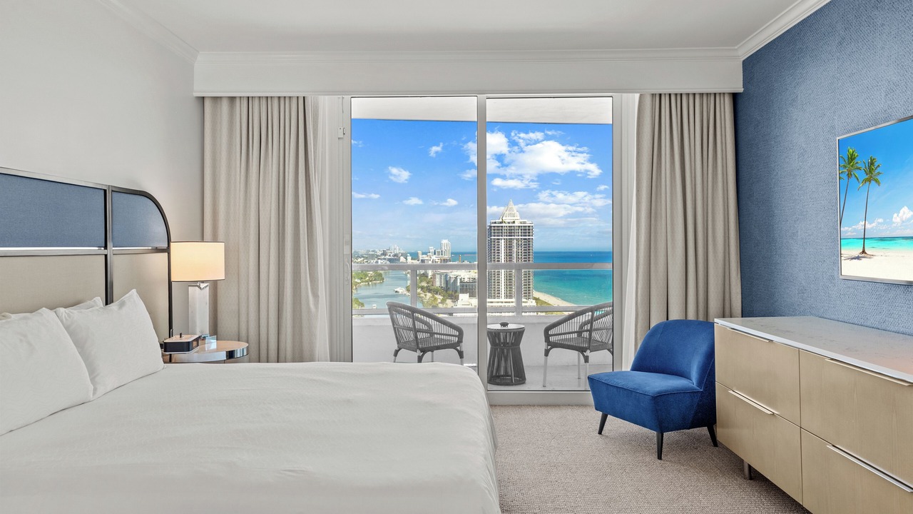 Photo of Bedroom in Mid Beach