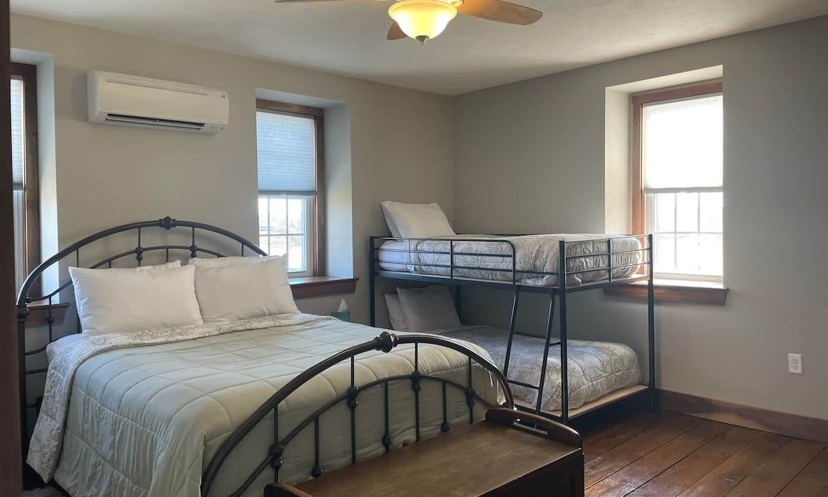 Photo of Bedroom in Leacock-Leola-Bareville