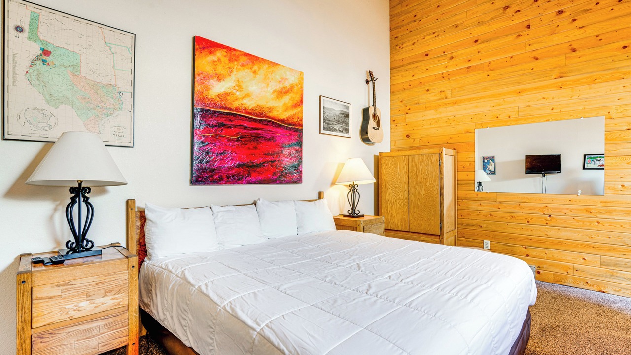 Photo of Bedroom in Granby