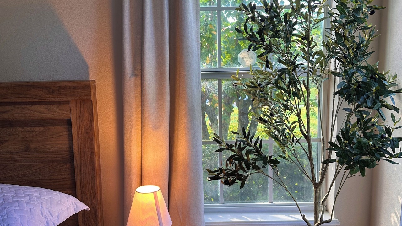 Photo of Bedroom in Windwood Bay