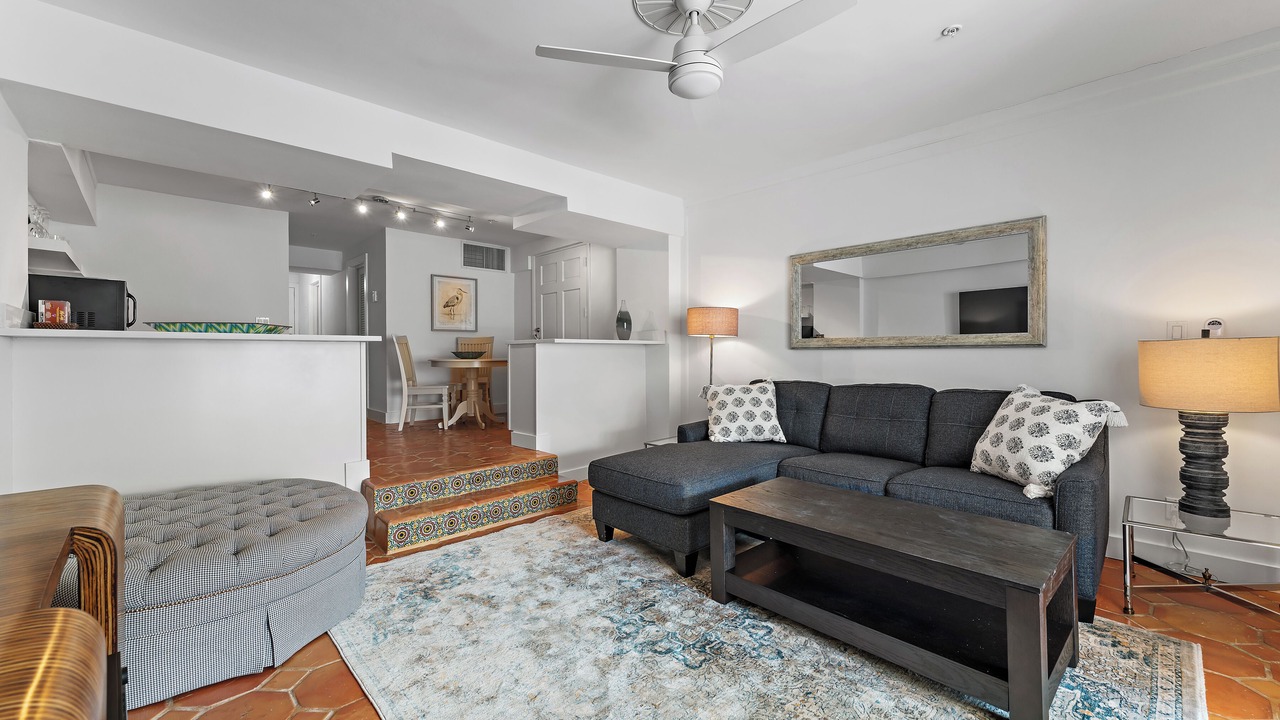 Photo of Livingroom in Palm Beach