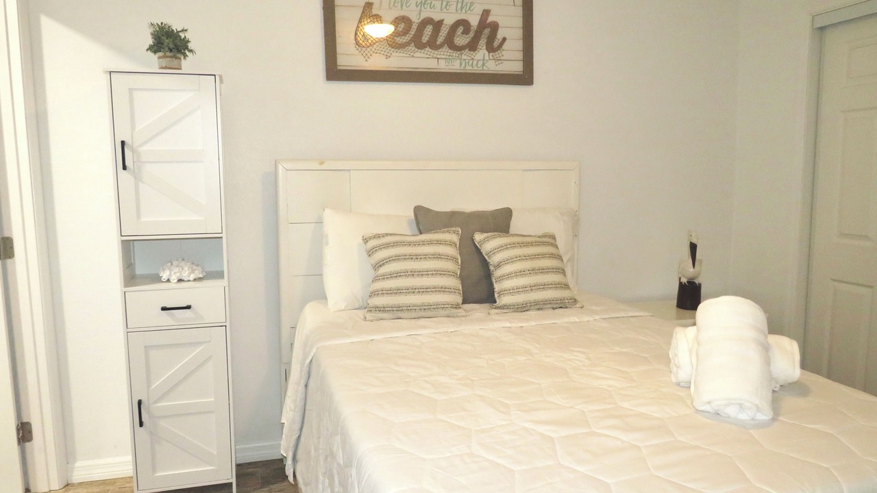 Photo of Bedroom in Westchase