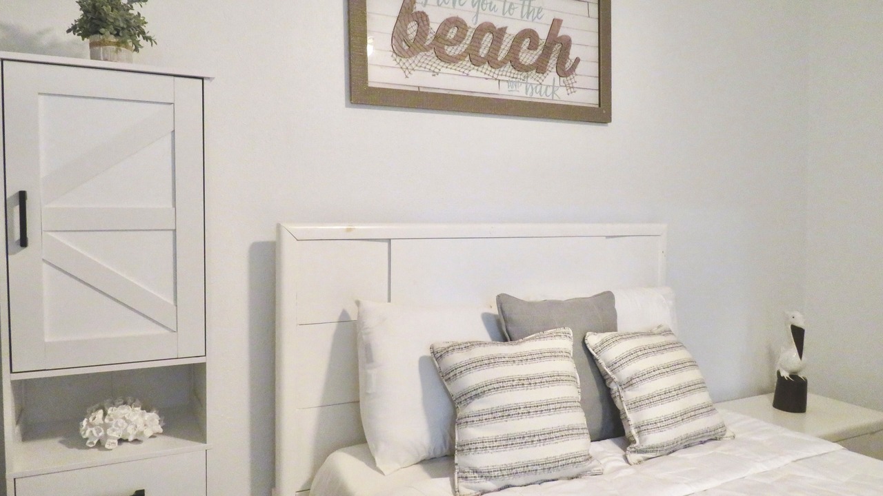 Photo of Bedroom in Westchase