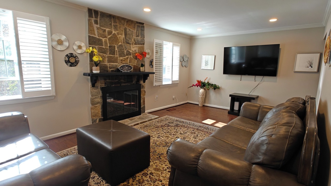 Photo of Livingroom in Herndon
