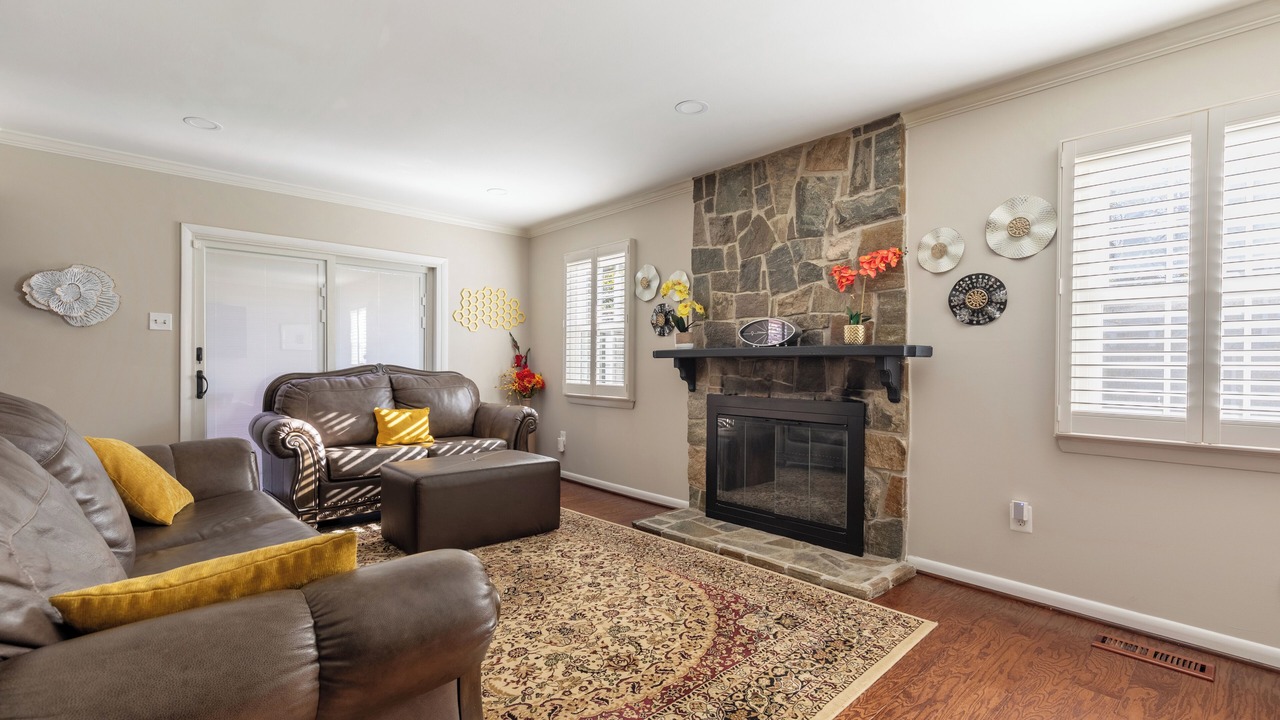 Photo of Livingroom in Herndon