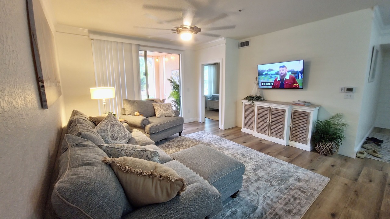 Photo of Livingroom in Palmer Ranch