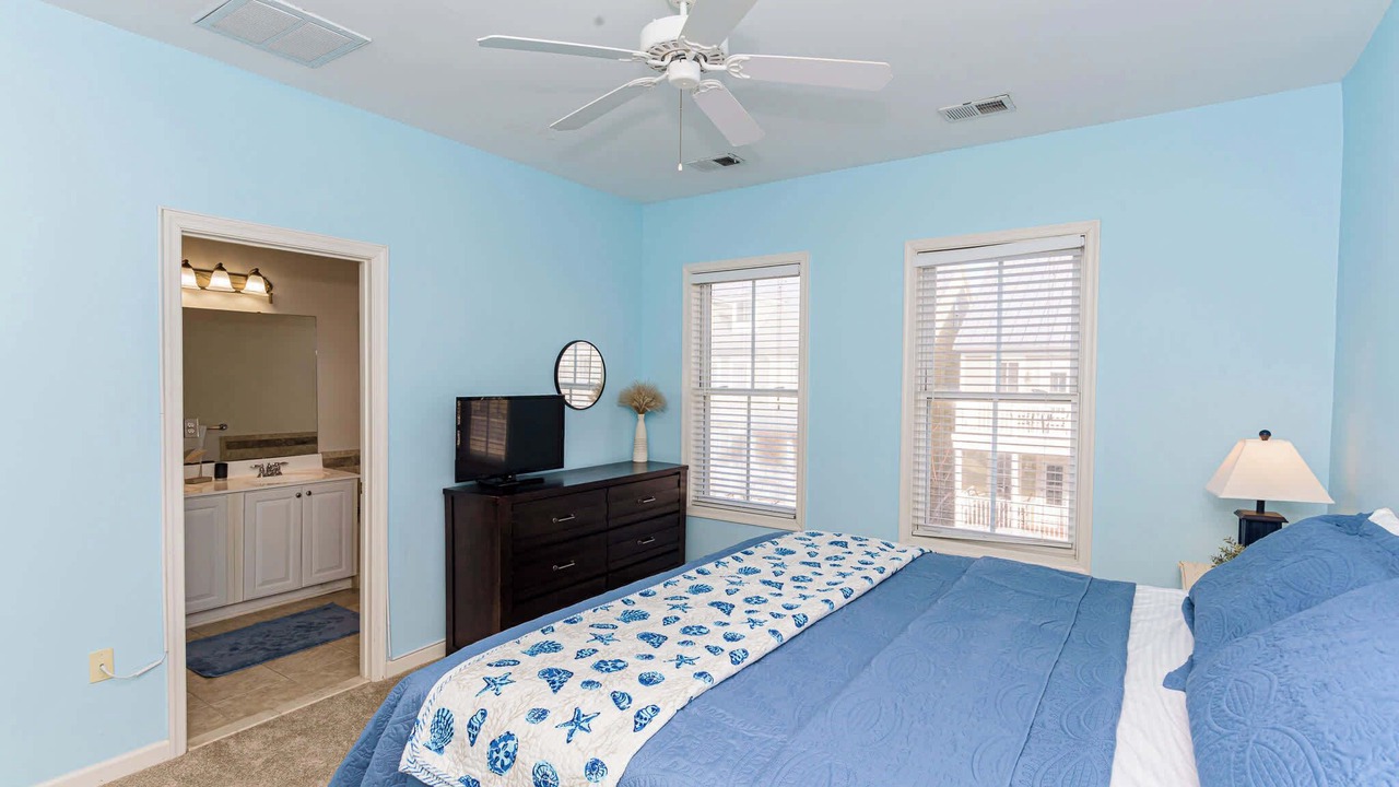 Photo of Bedroom in Sunset Island