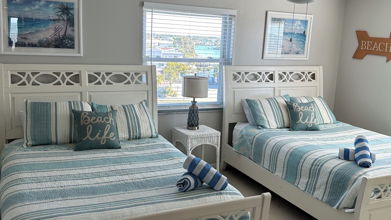 Photo of Bedroom in Redington Shores