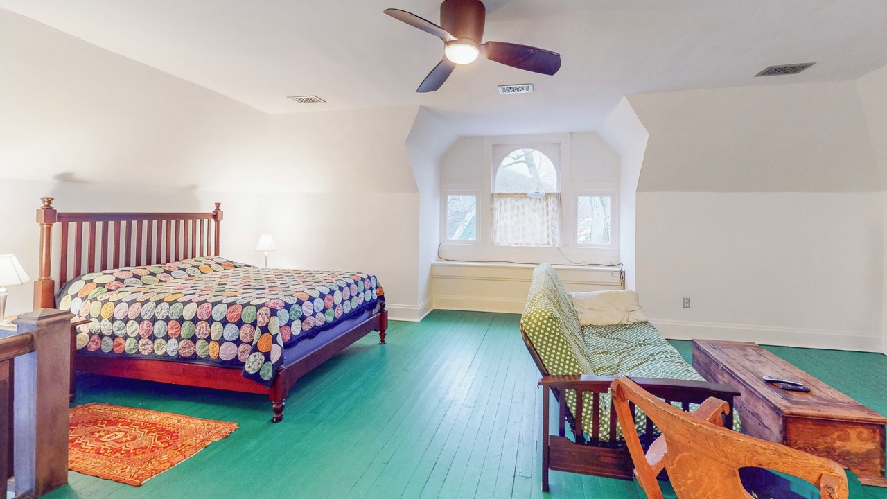 Photo of Bedroom in Sharpsburg