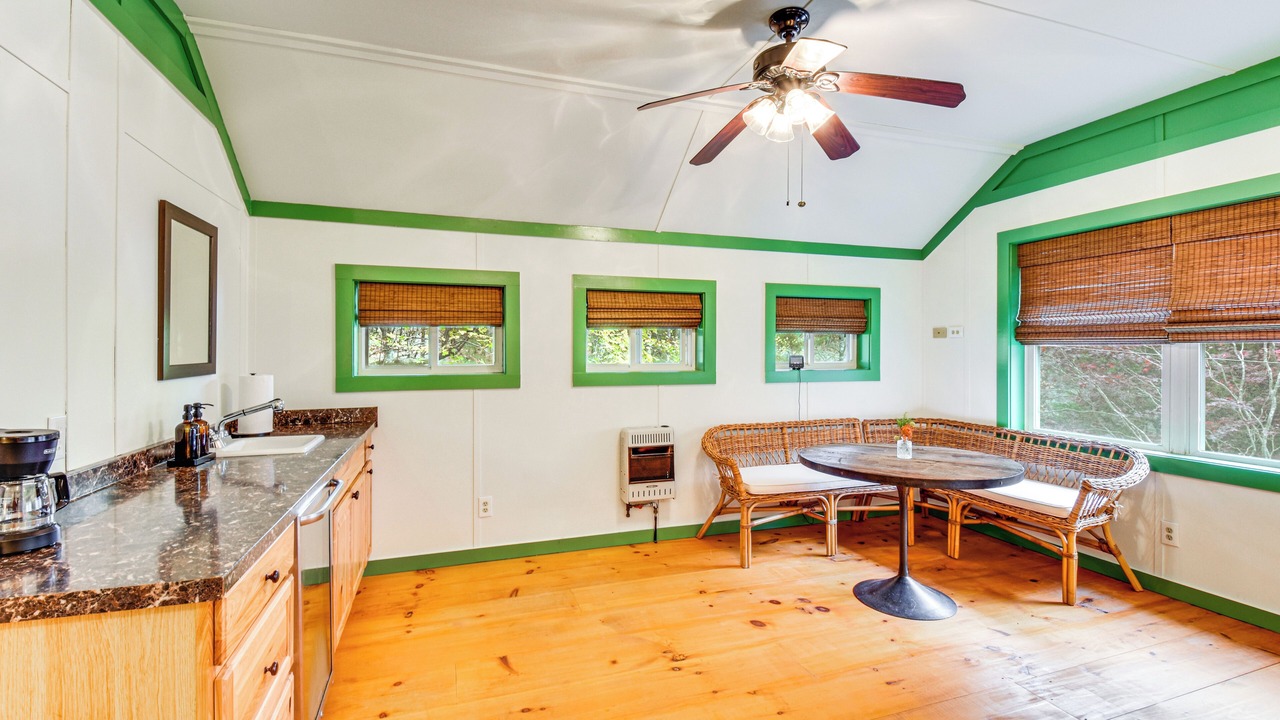 Photo of Kitchen in Lakemont