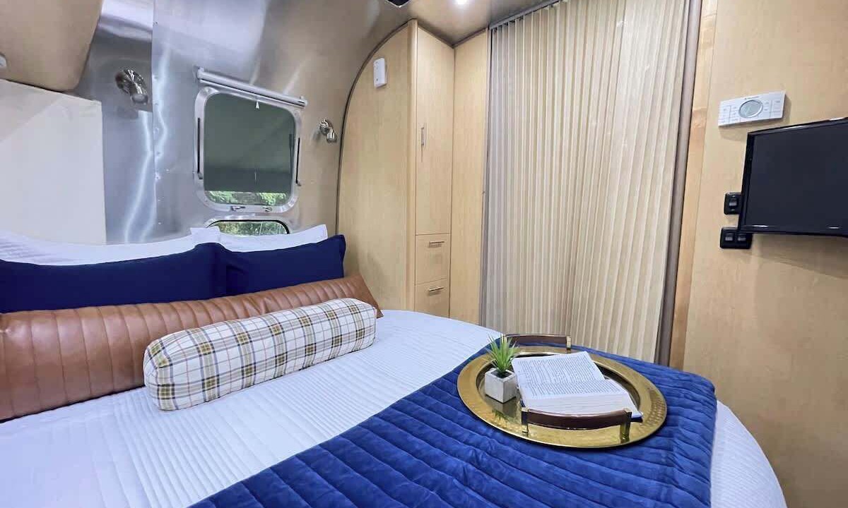 Photo of Bedroom in Whitemarsh Island