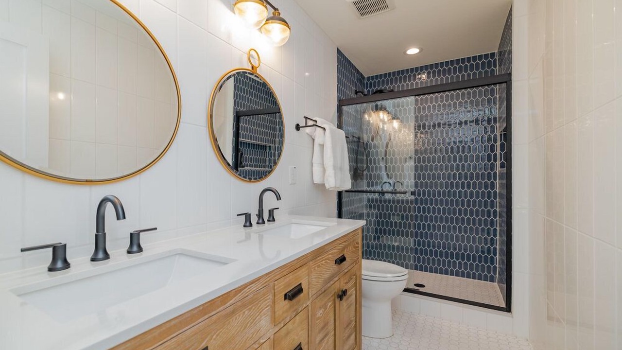Photo of Bathroom in Wise