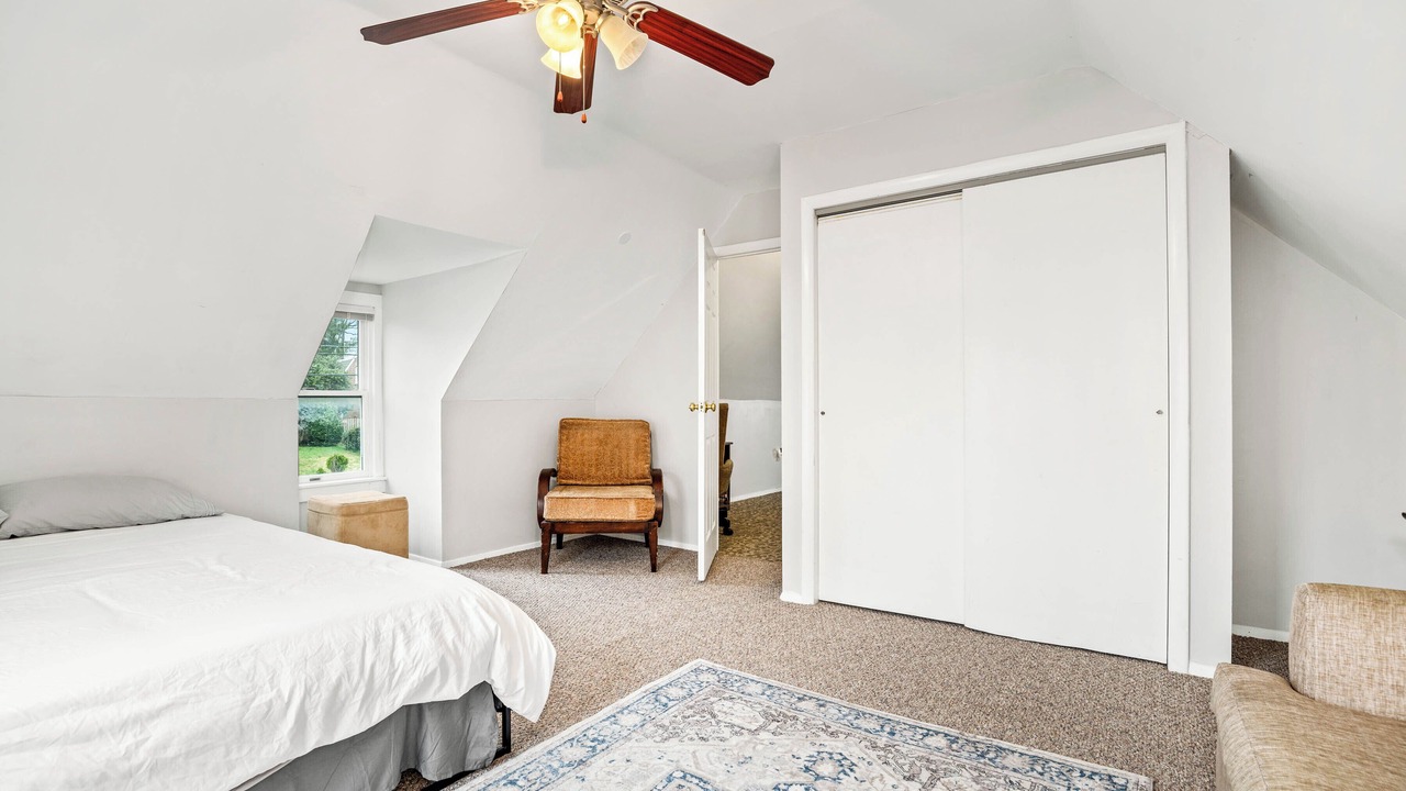 Photo of Bedroom in Silver Spring