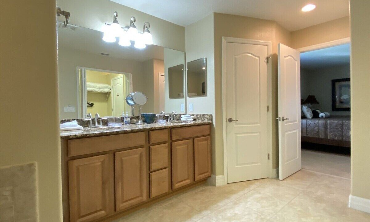 Photo of Bathroom in West Haven
