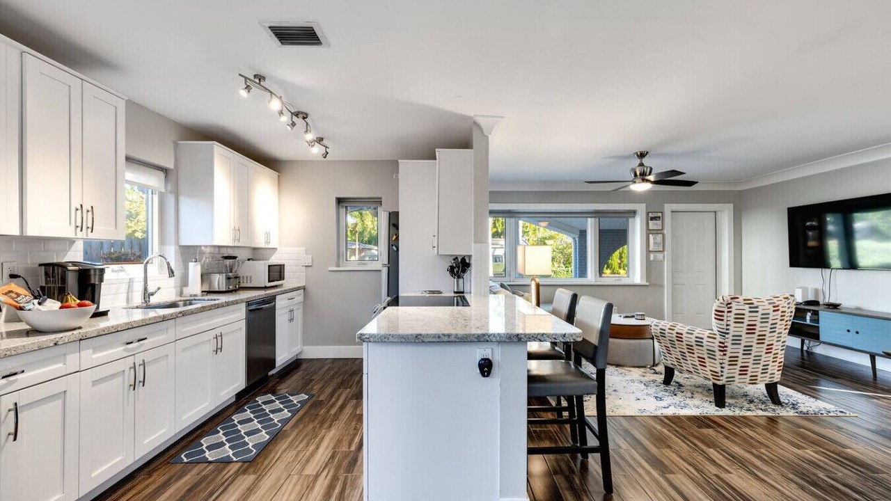 Photo of Kitchen in Poinsettia Heights