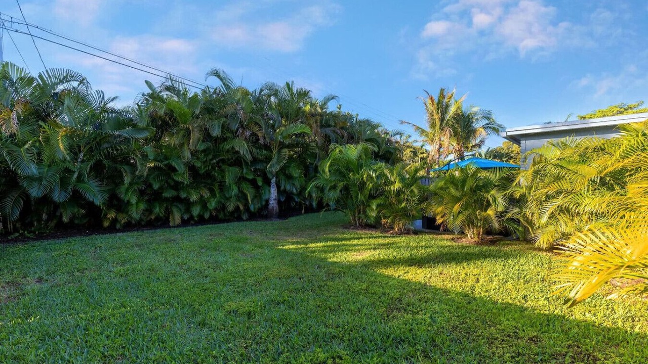 Photo of Outdoor in Poinsettia Heights