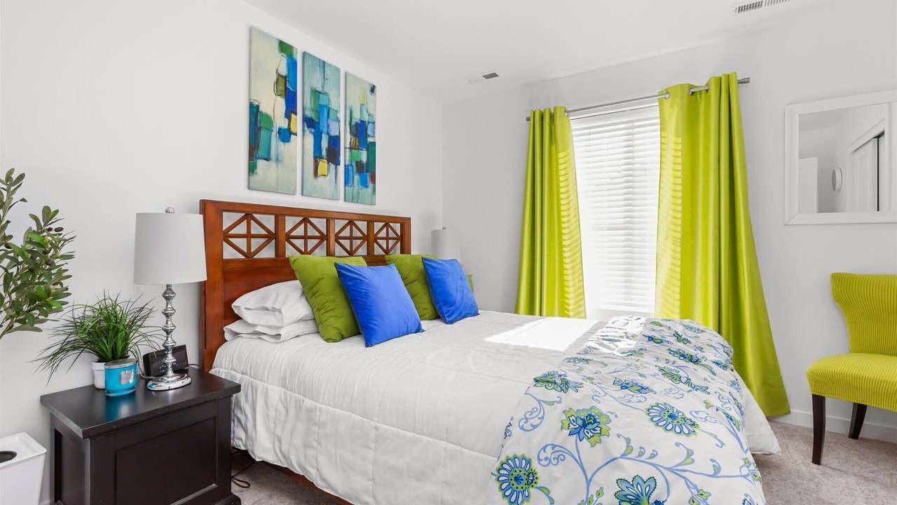Photo of Bedroom in Eagle