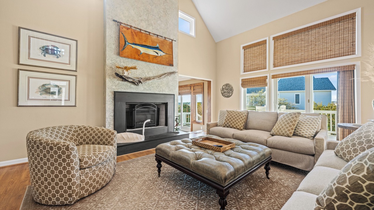 Photo of Livingroom in Manteo