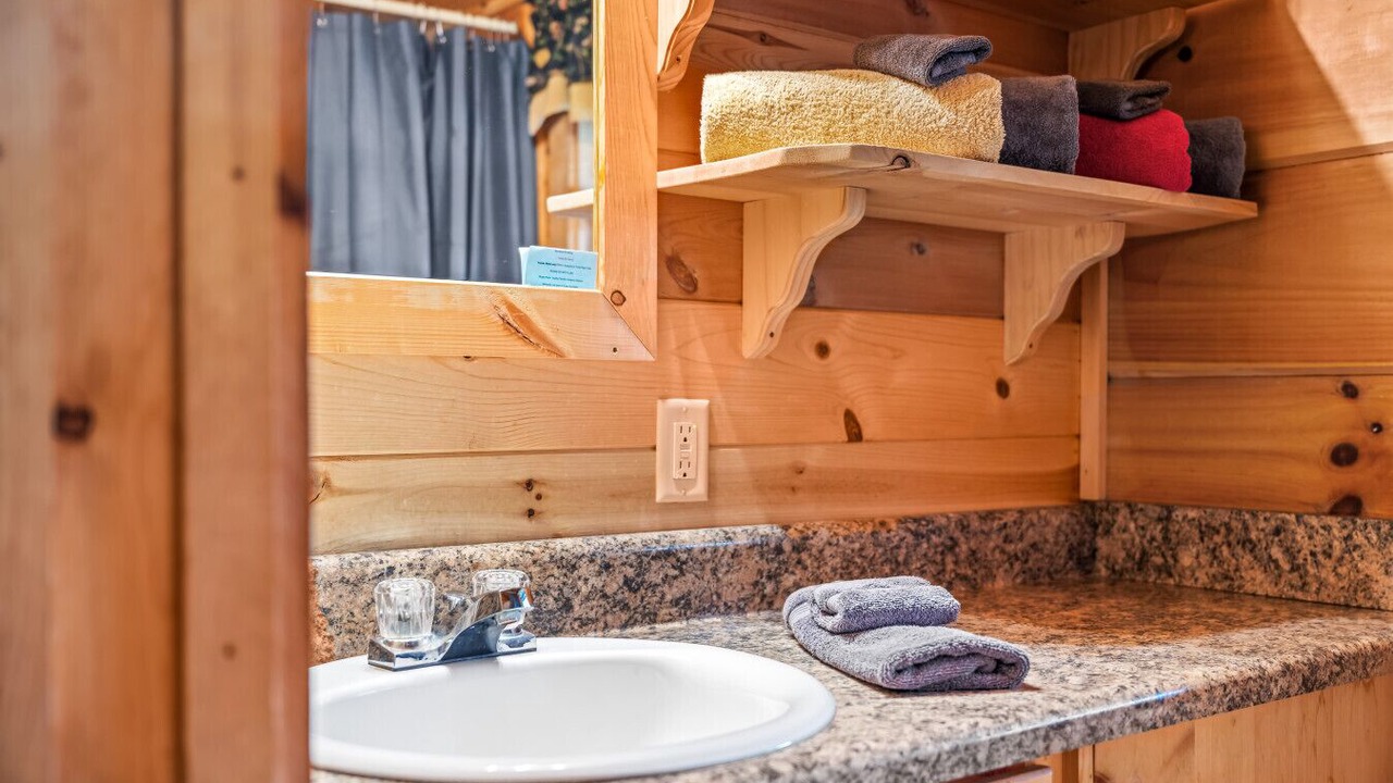 Photo of Bathroom in Berkeley Springs