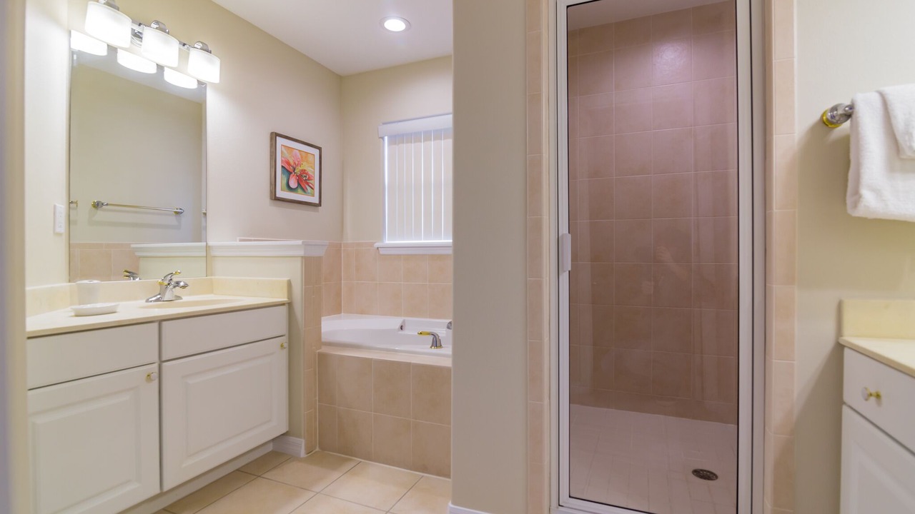 Photo of Bathroom in Davenport