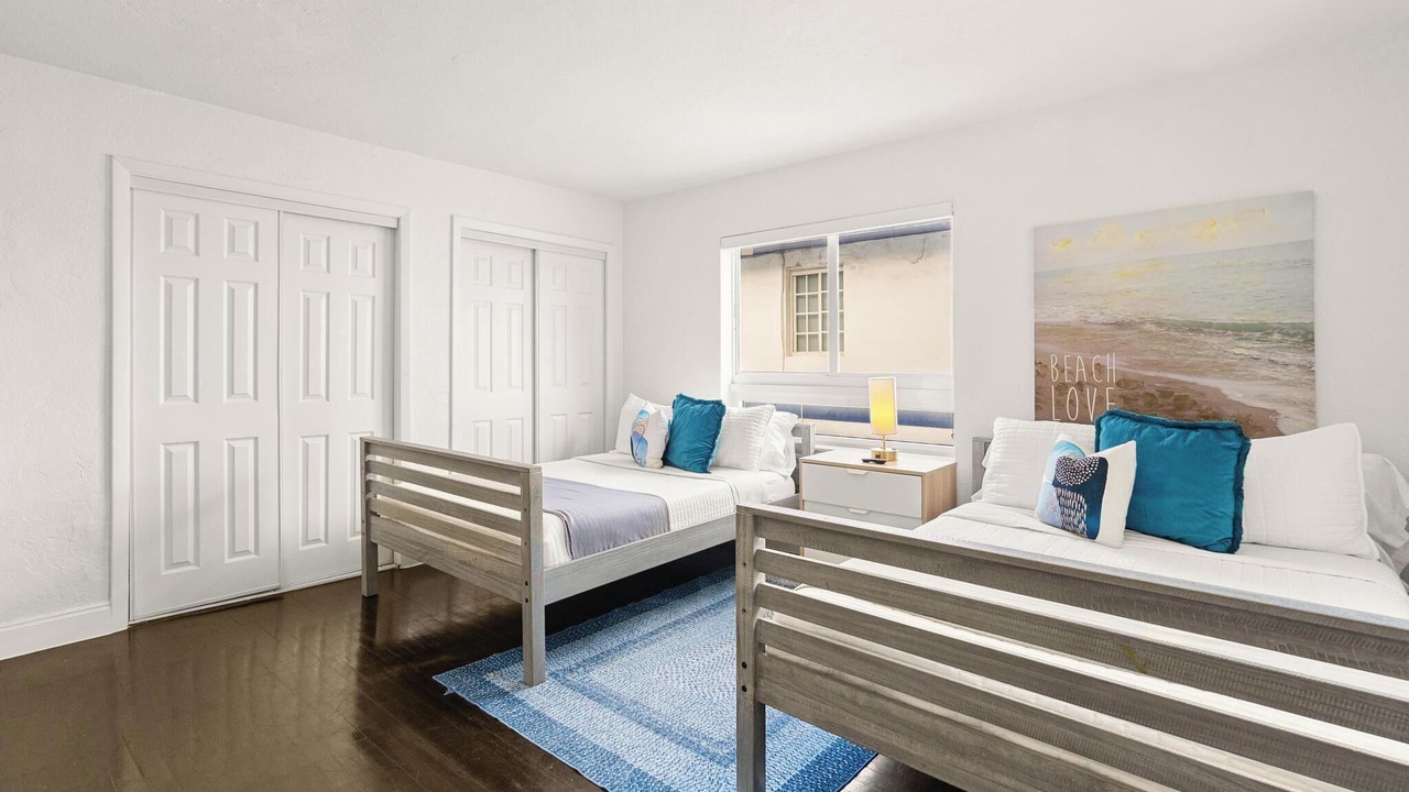 Photo of Bedroom in West Avenue