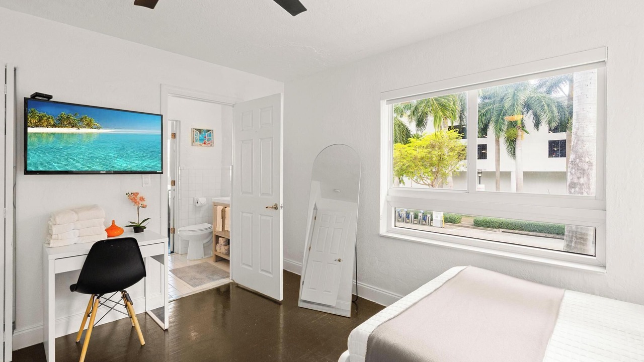 Photo of Bedroom in West Avenue