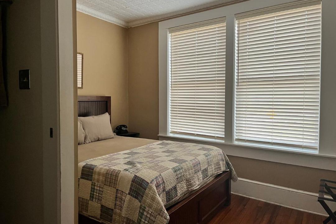 Photo of Bedroom in Hot Springs