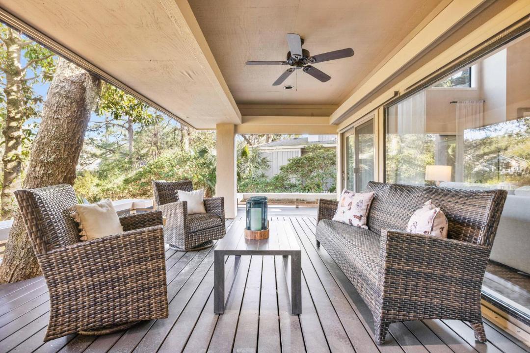 Photo of Patio Balcony in Heritage Woods